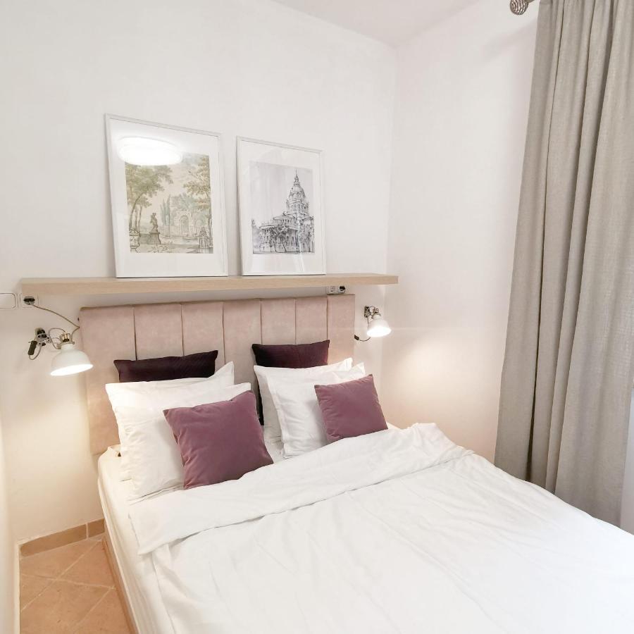 Hillside Apartment With Ac & Heating In Grande Maison Budapest Kültér fotó